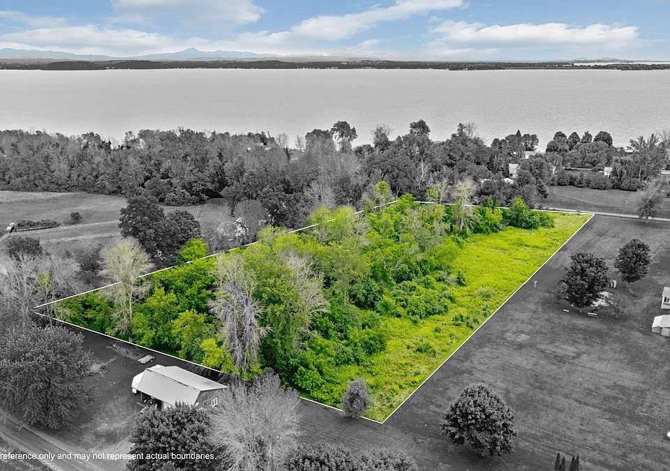 1st image of 7 Colonel Allen Drive