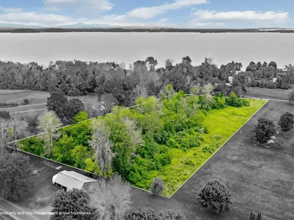 7 Colonel Allen Drive, South Hero, VT 05486