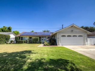 1249 W 14th St, Upland, CA 91786