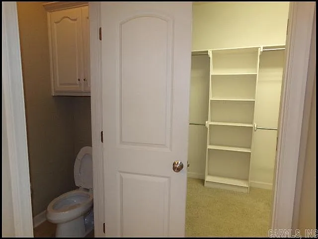 31 Bristol Ct — Photo 11