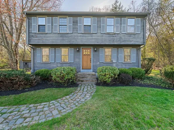 110 Country Rd, Hanover, MA 02339
