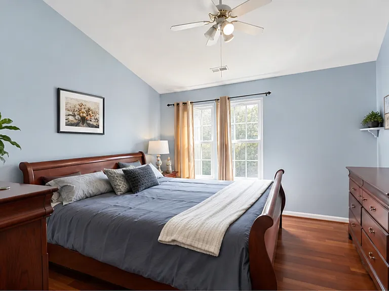 23038 Potomac Hill Sq — Photo 8