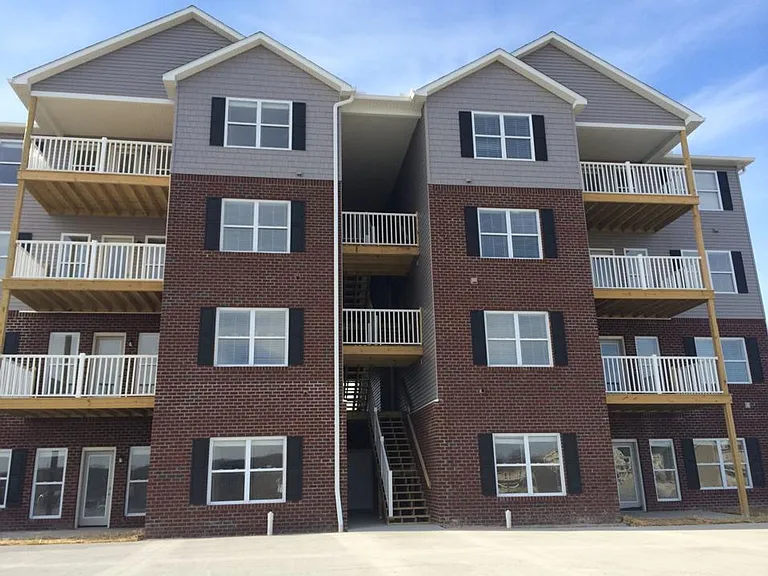 Eagle View Luxury Apartments — Photo 140