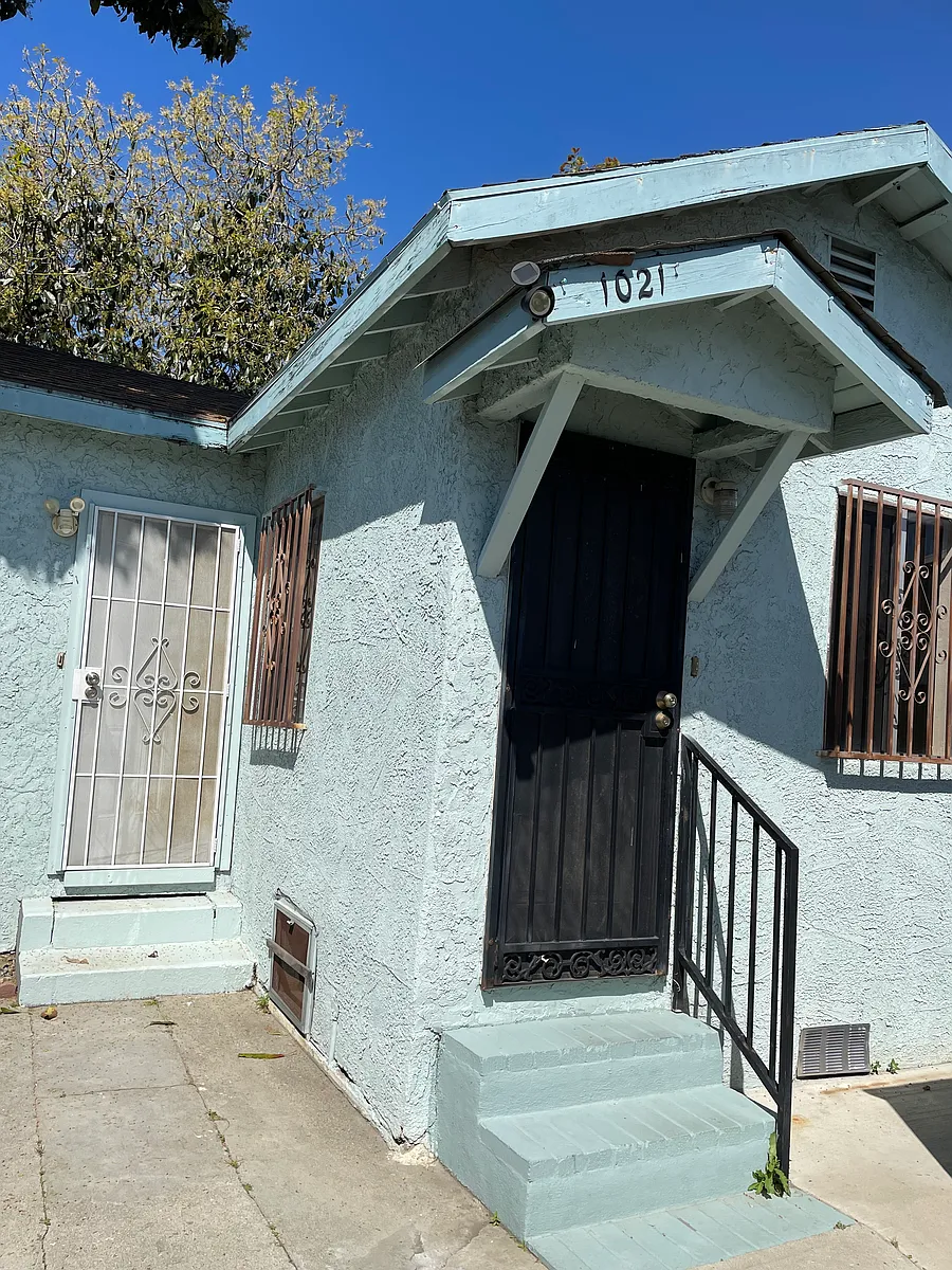 Building Photo - 1019 S Downey Rd #1021