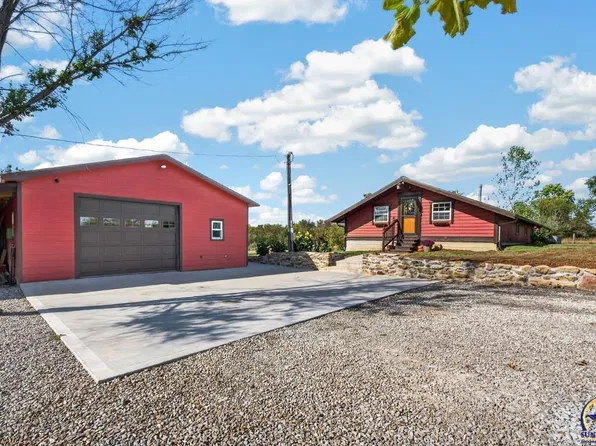 4181 Butler Rd, Meriden, KS 66512