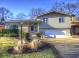 1330 Tyrell Ave, Park Ridge, IL 60068