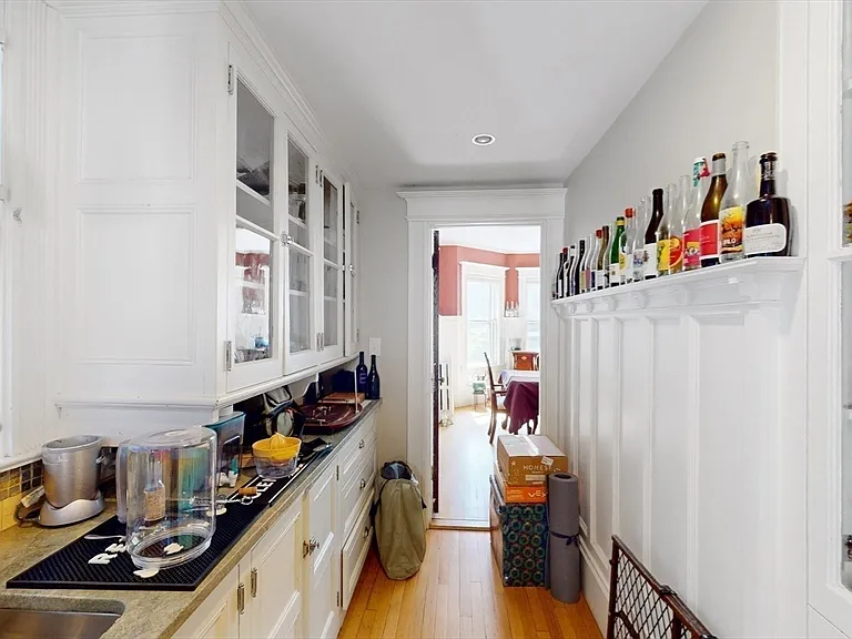 104 Englewood Ave — Photo 13
