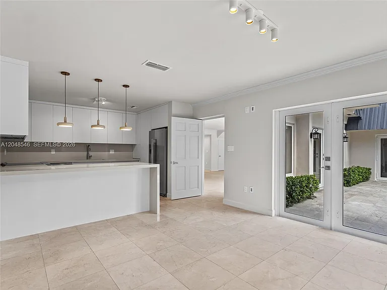 651 S Mashta Dr — Photo 51