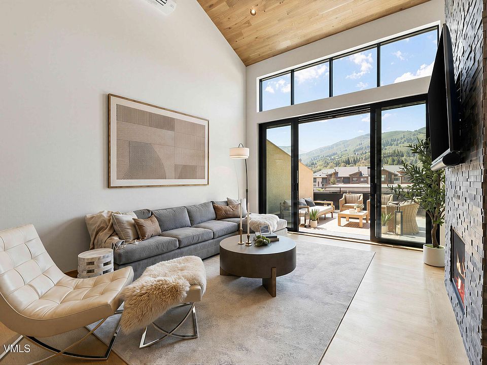 1st image of 137 Benchmark Rd #214