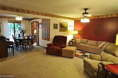 4th image of 4942 W Park Dr