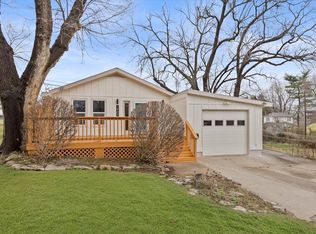 1905 S Hawthorne Ave, Independence, MO 64052