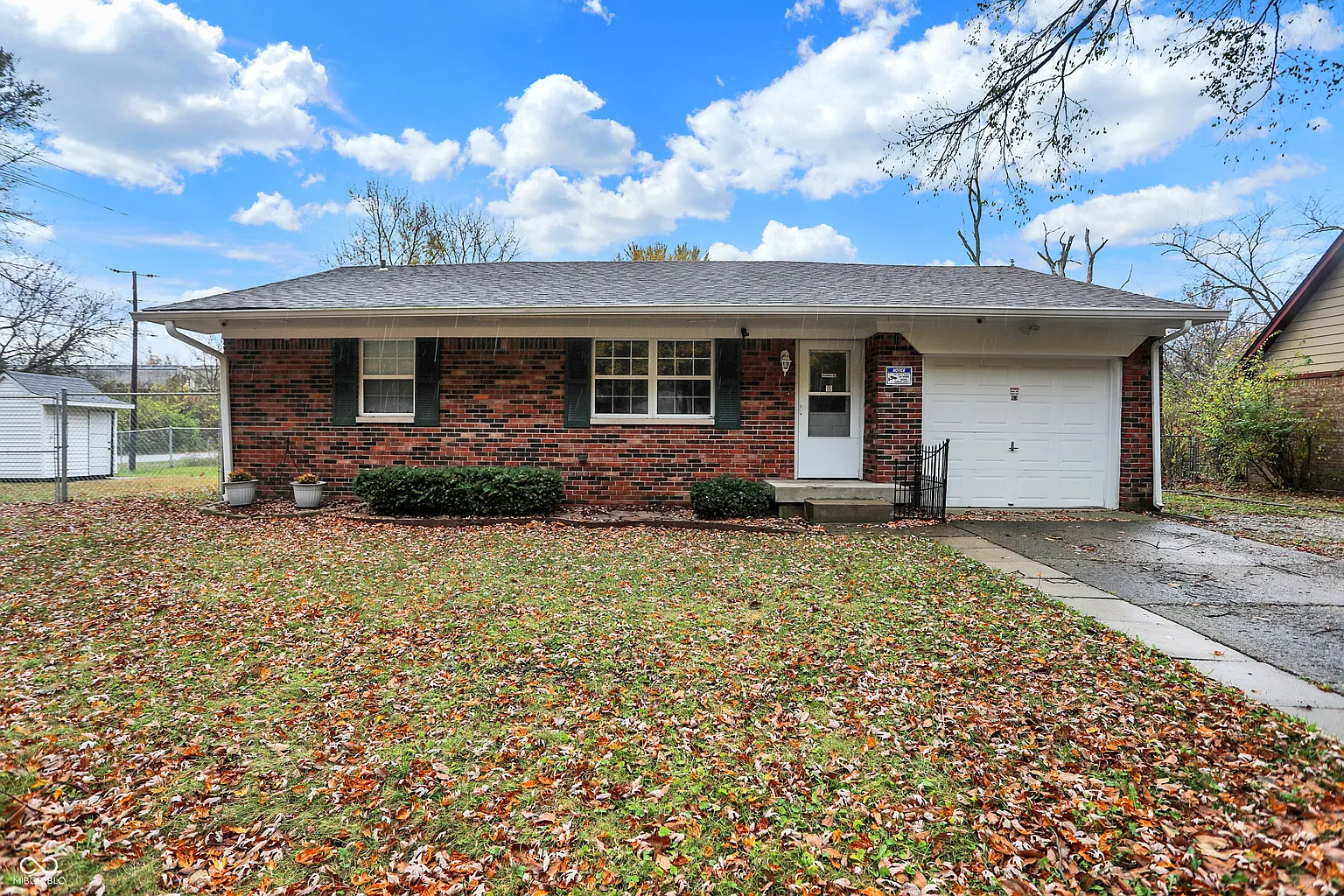 8821 Jackson St photo 1