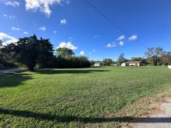 W Leonard St, Jay, OK 74346