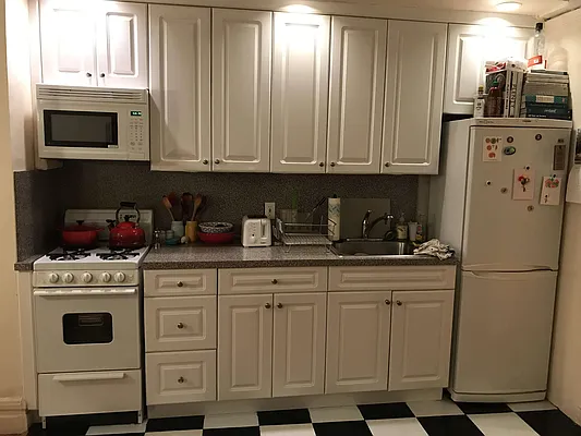 Rented by Sandy Beck, LREB | media 7