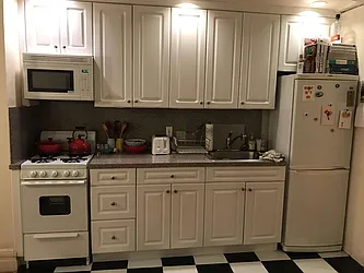 Rented by Sandy Beck, LREB