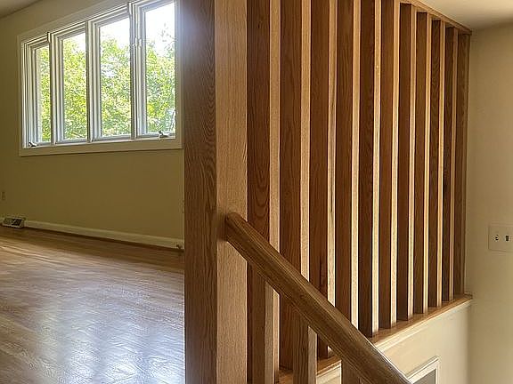 lower level entry foyer