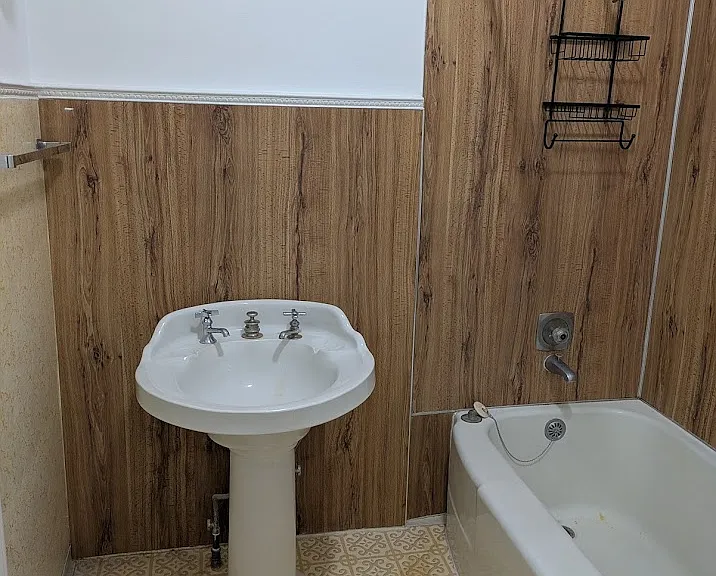 141 S Poplar St #0 — Photo 6