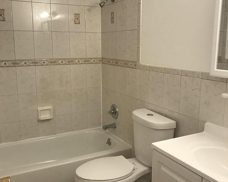 1st image of 1013 Huntington Ave