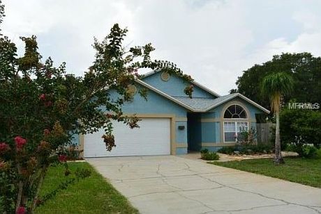 2nd image of 3309 Queens Cove Loop