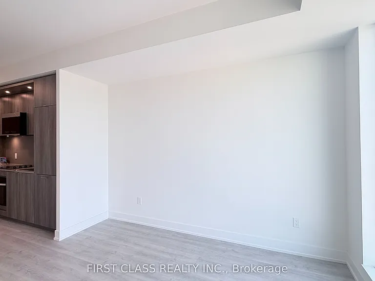 25 Cordova Ave #1407 — Photo 6
