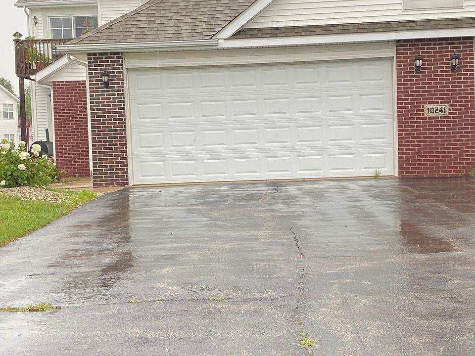 2 Car Garage