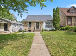 1951 Pinehurst Ave, Saint Paul, MN 55116
