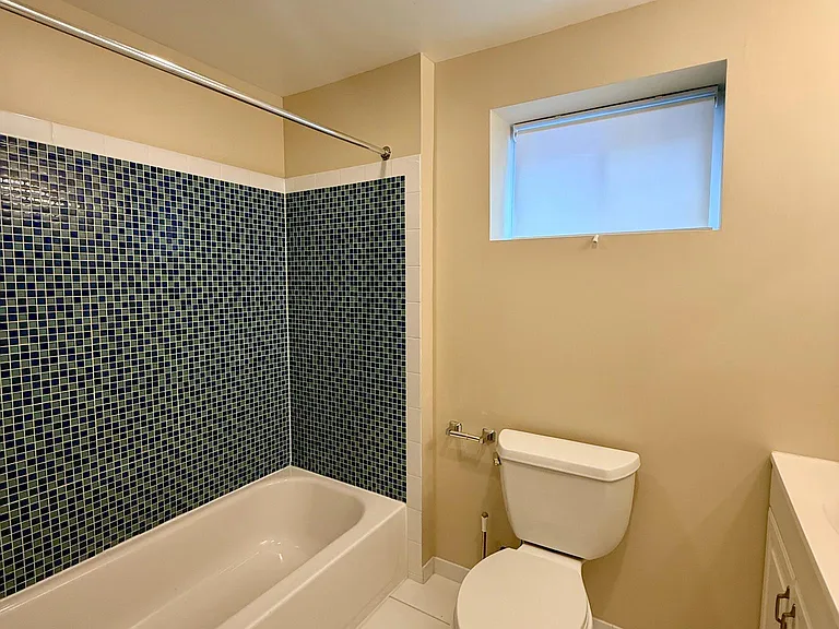 14605 Nadine Dr — Photo 25