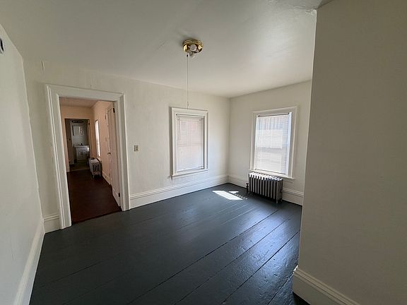 4th image of 17 Center St #2B