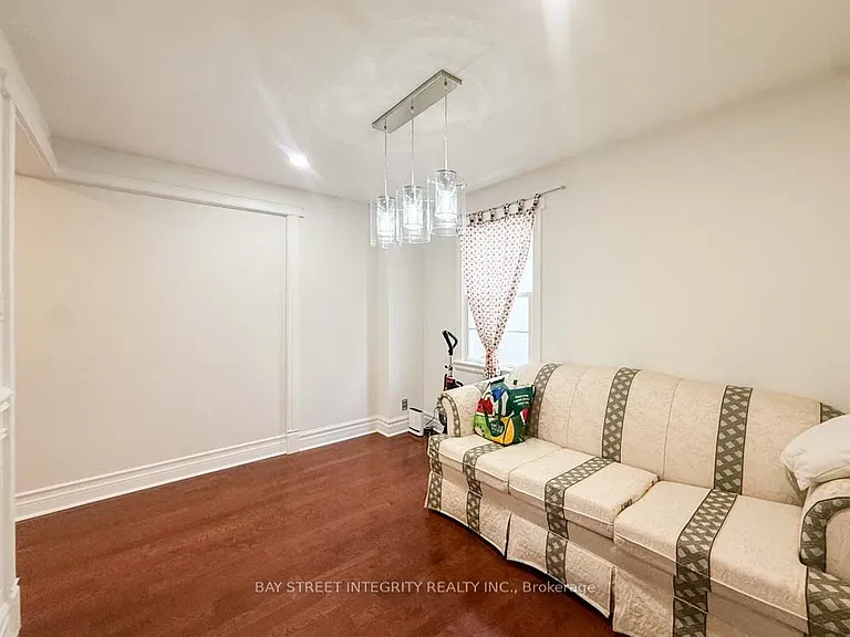 275 Estelle Ave #A — Photo 5