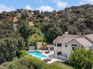 1388 El Mirador Dr, Pasadena, CA 91103