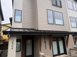 2864 Lord Byron Pl, Eugene, OR 97408
