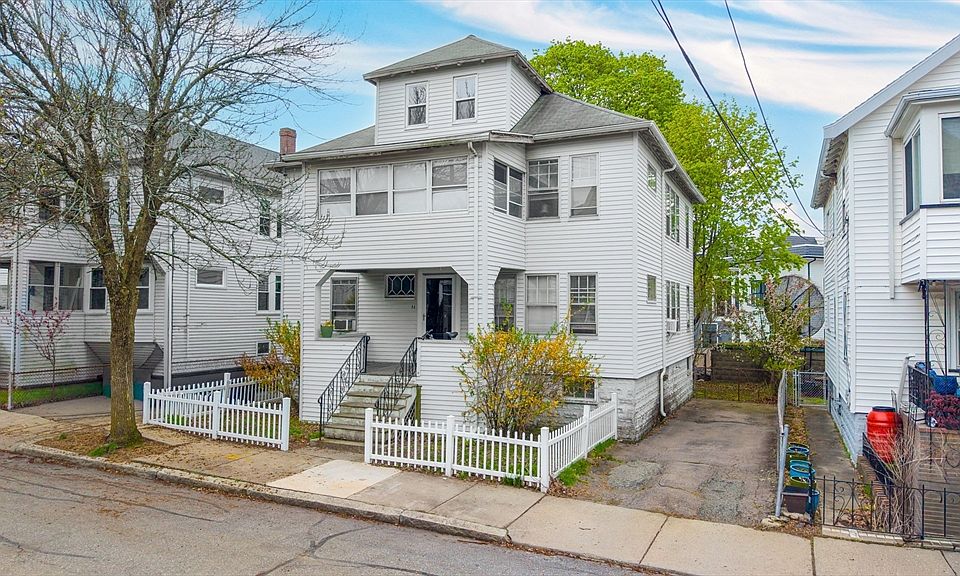 1st image of 52 Sterling St