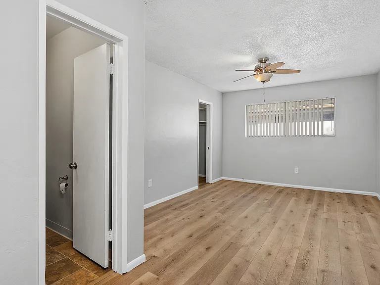 4522 Dawson Ave #4 — Photo 14