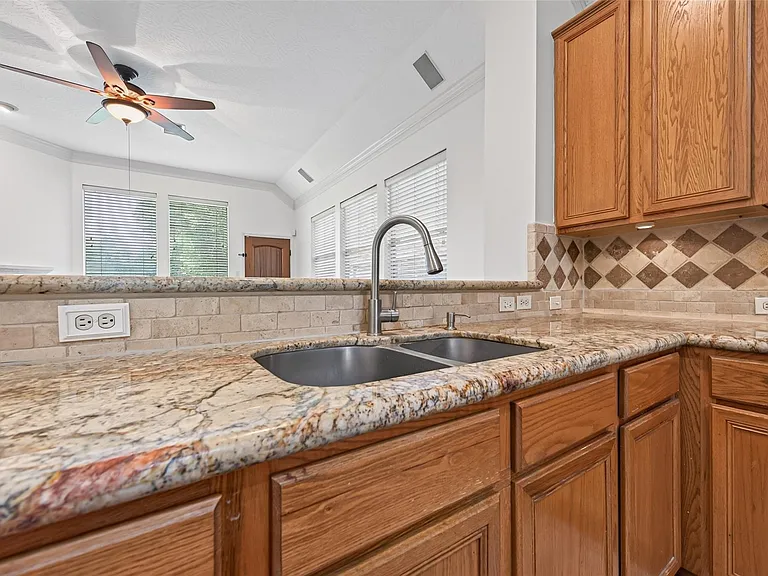 9311 Cantata Ct — Photo 13