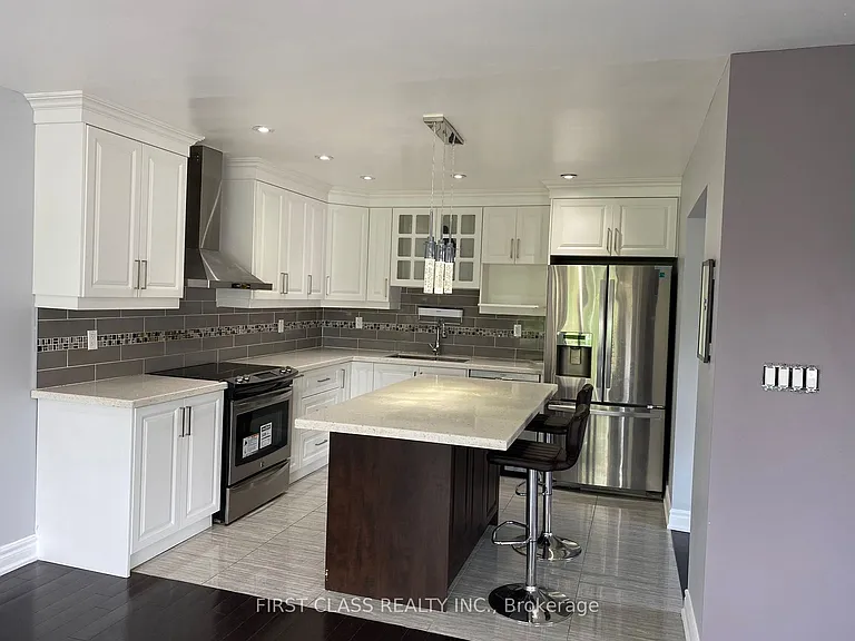 26 Wilmington Ave — Photo 2