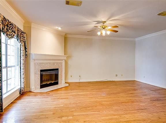2nd image of 6010 Sierra Arbor Ct