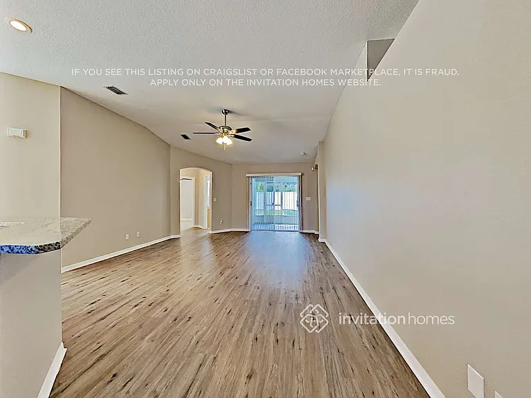 2628 Brookville Dr — Photo 4