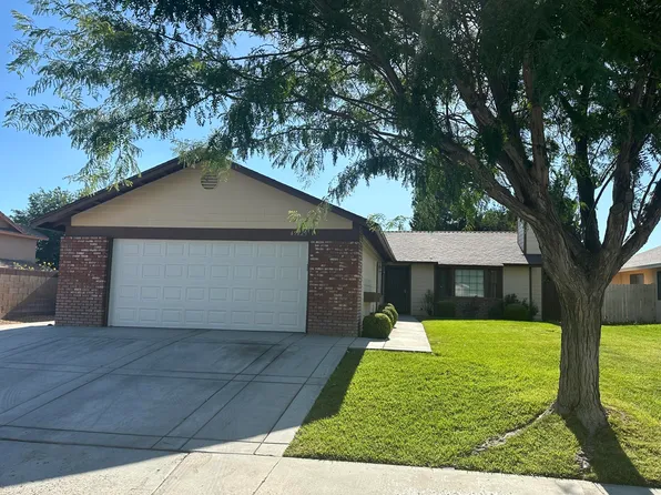 45829 Suffolk Dr, Lancaster, CA 93534