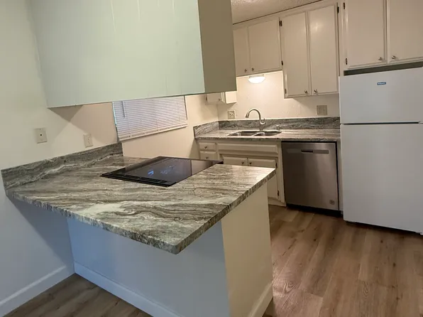 297 E 9th St APT 7, Chico, CA 95928