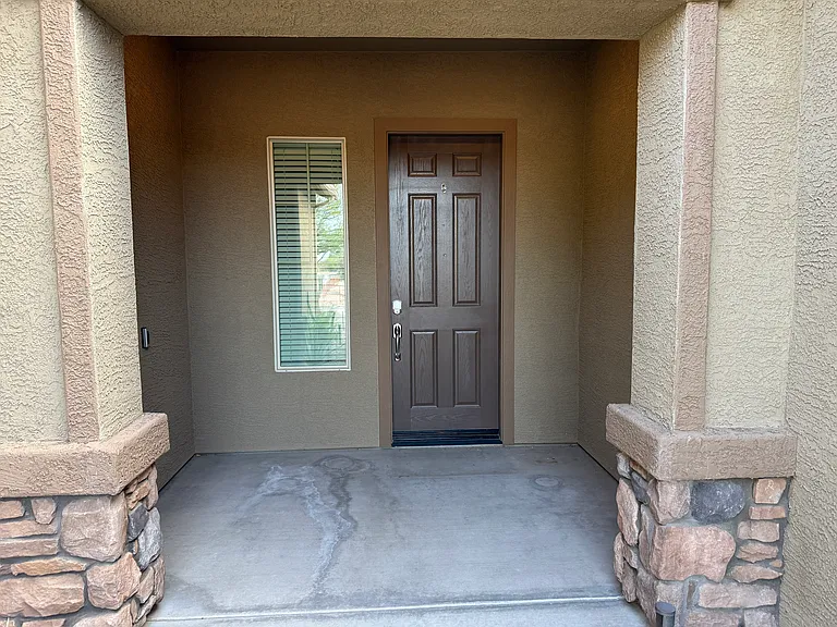 1646 W Aristides St — Photo 5