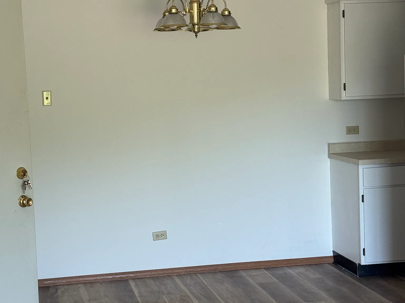 Grandvill Court Apts — Photo 4