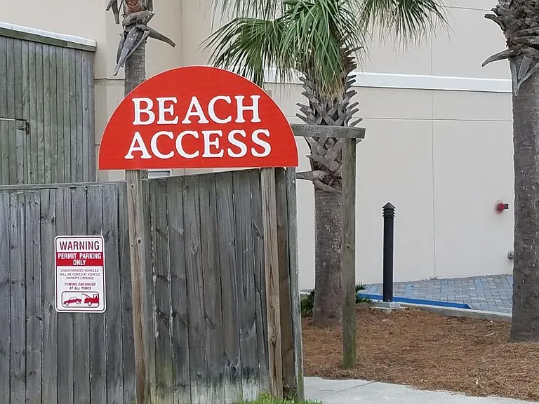 Dedicated beach catwalk access just steps away!