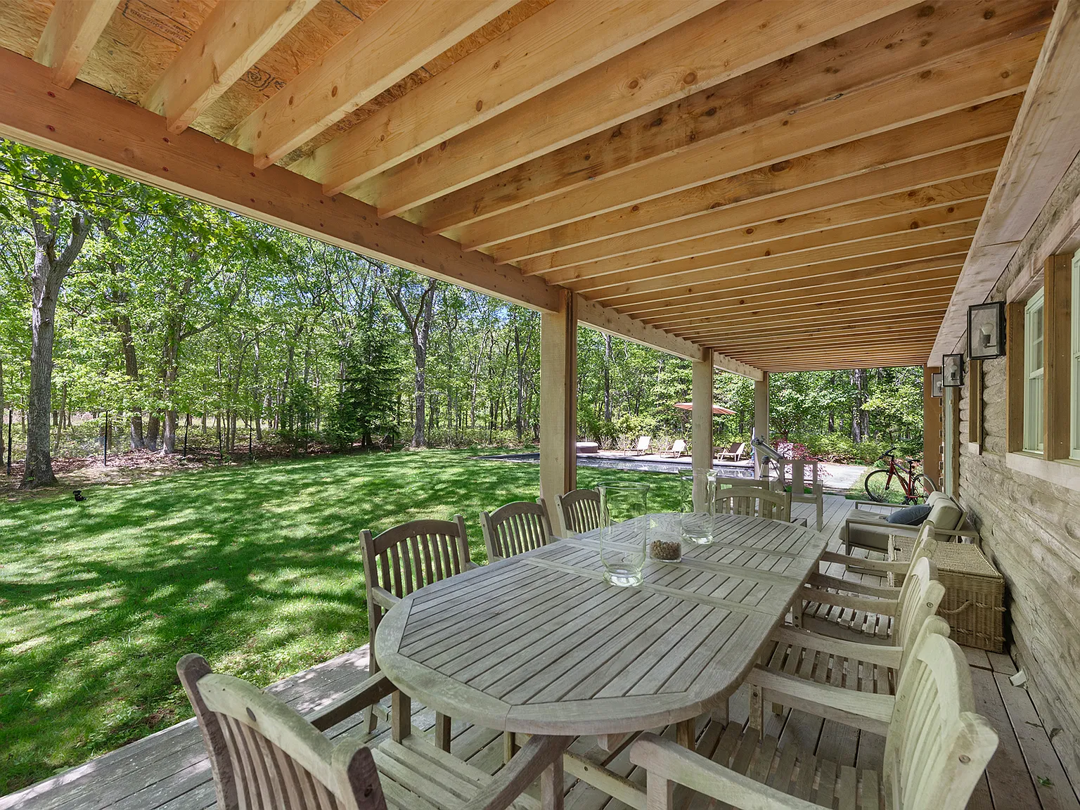 Unique And Picturesque Cottage In Watermill — Photo 4