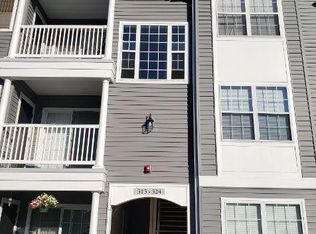 323 Nicholas Dr, Riverside, NJ 08075