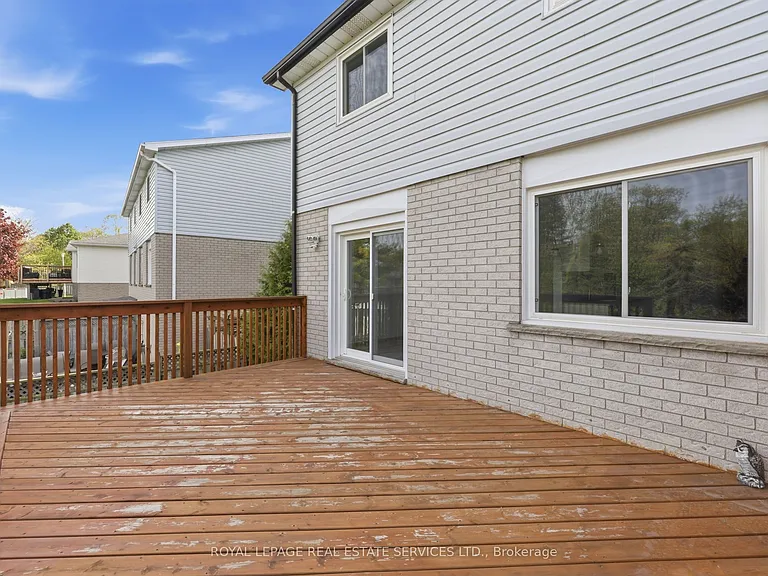 46 Lisbon Pines Dr — Photo 25