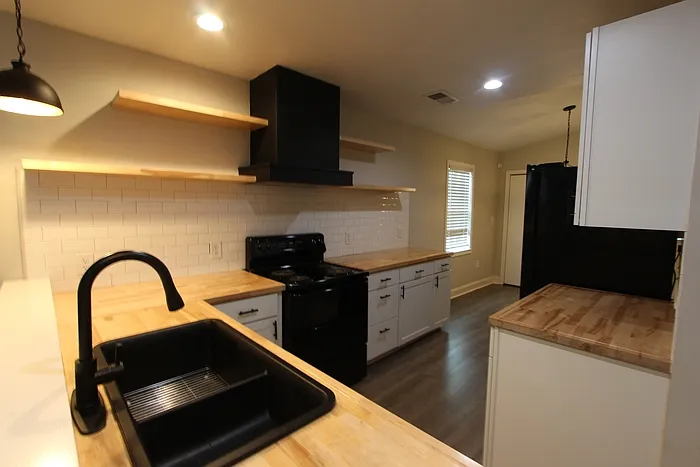 2 bed, 2.0 bath, 1020 sqft, $1,550 — Photo 4