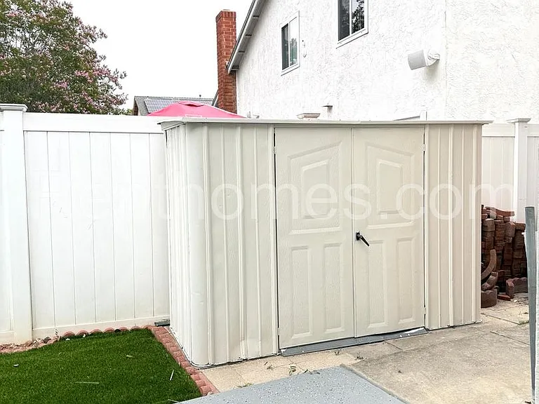 9342 Twin Mountain Cir — Photo 32