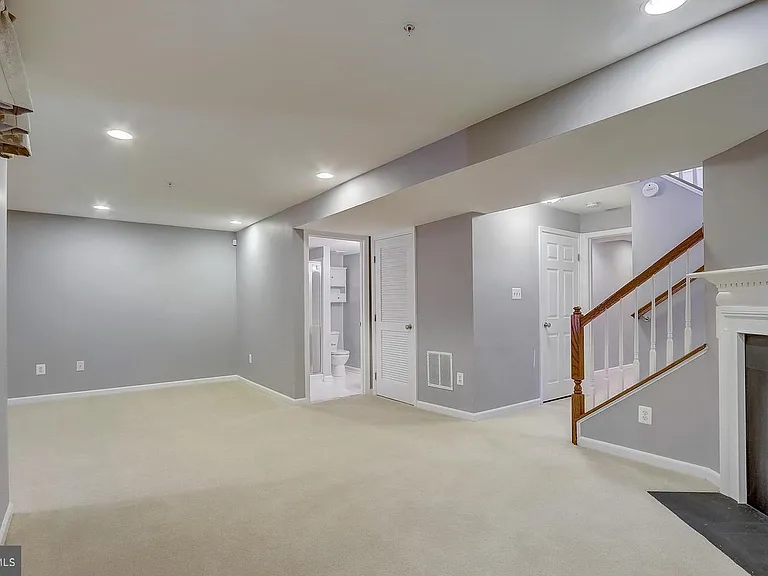 1709 Hayle Dr — Photo 39