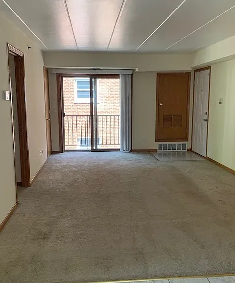10541 Parkside Ave #2W — Photo 3
