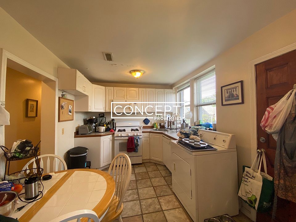 1st image of 54 Kelly Rd APT 1